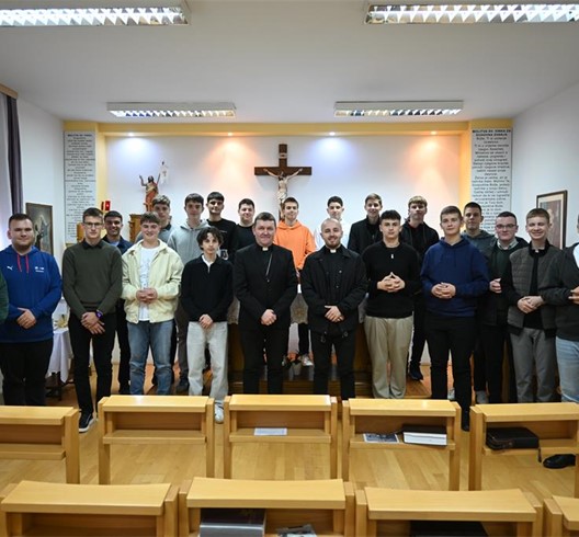 Održane godišnje duhovne vježbe sjemeništaraca RH i BiH u Novigradu na Dobri